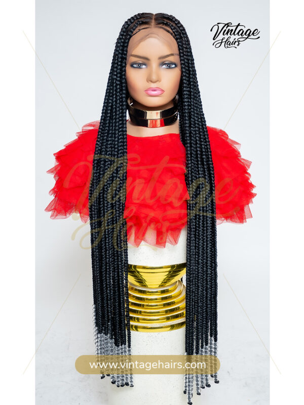 Alicia long knotless braids with beads